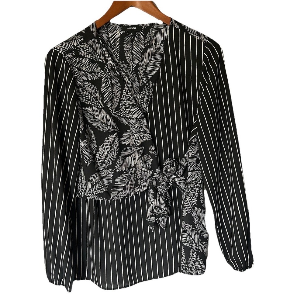 Alfani Long Sleeve Black White Blouse Size S Leaf Print Stripes Old Money